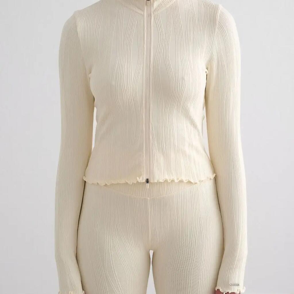 Women's Zip Jacket Seamless Moisture-Wicking Long Sleeve Tulip Almond White