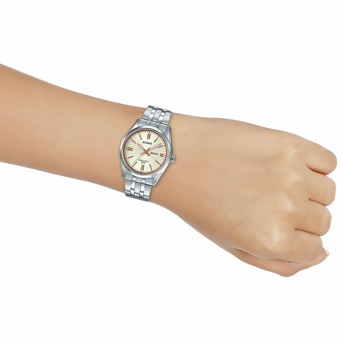 Casio Orologio Da Donna – Design Retrò, Acciaio Inox, Funzioni Cronometro E Sveglia, Collezione CASIO