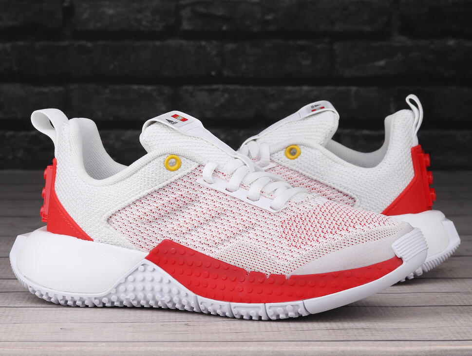 Buty chłopięce sportowe Adidas Lego Sport Pro