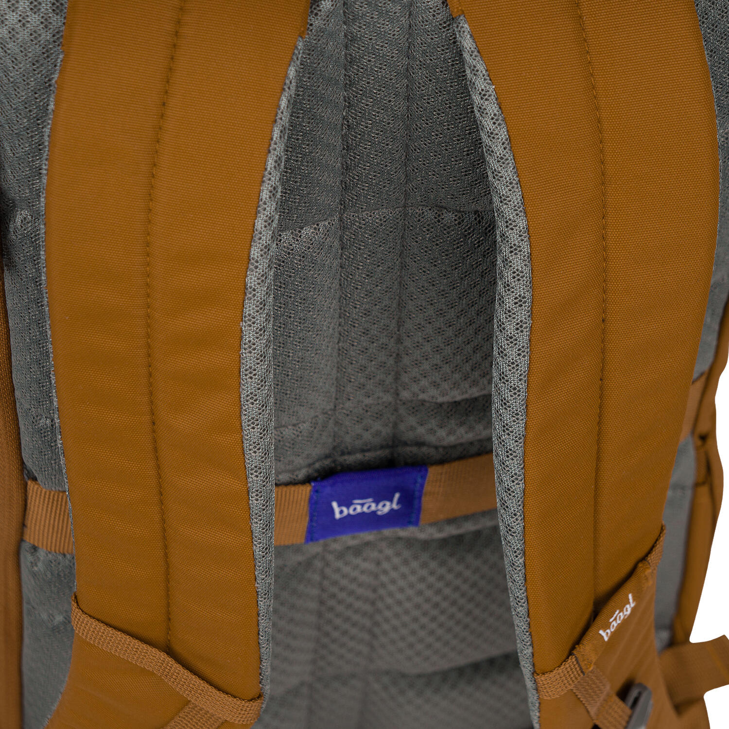BAAGL Rolltop-Rucksack Caramel – 29 L, Braun. 7/7