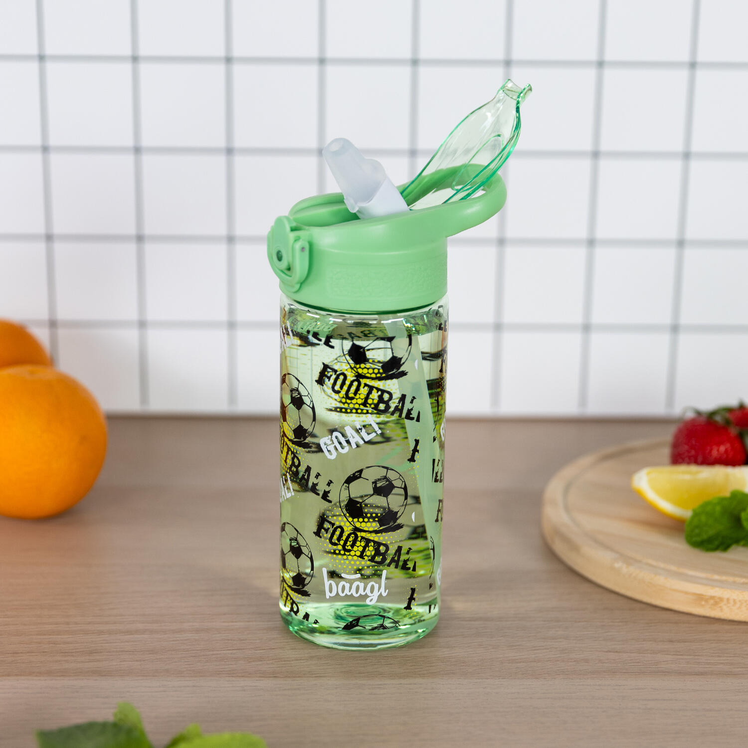 BAAGL Gourde en Tritan avec paille Football, 500 ml 6/6