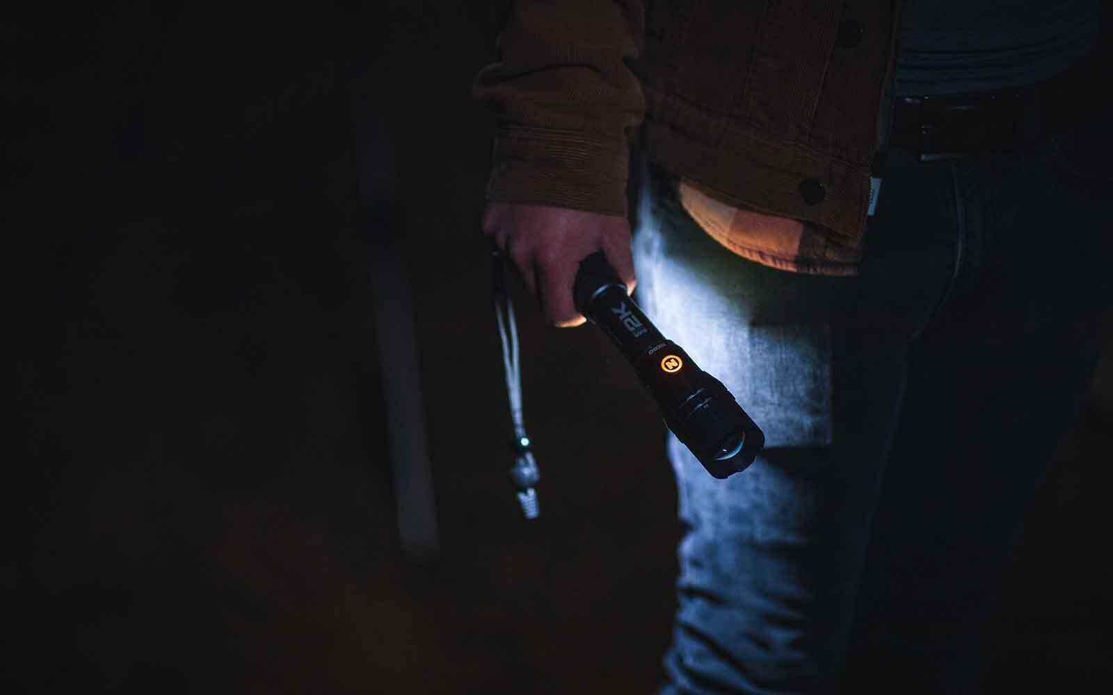 NEBO Slyde King 2K – Lampe Torche LED Rechargeable 2000 Lumens - Fonction zoom 4/7