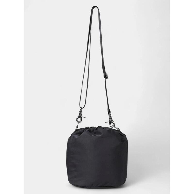 3e542743-59cd-4635-8e85-d63b0d644fab_c1