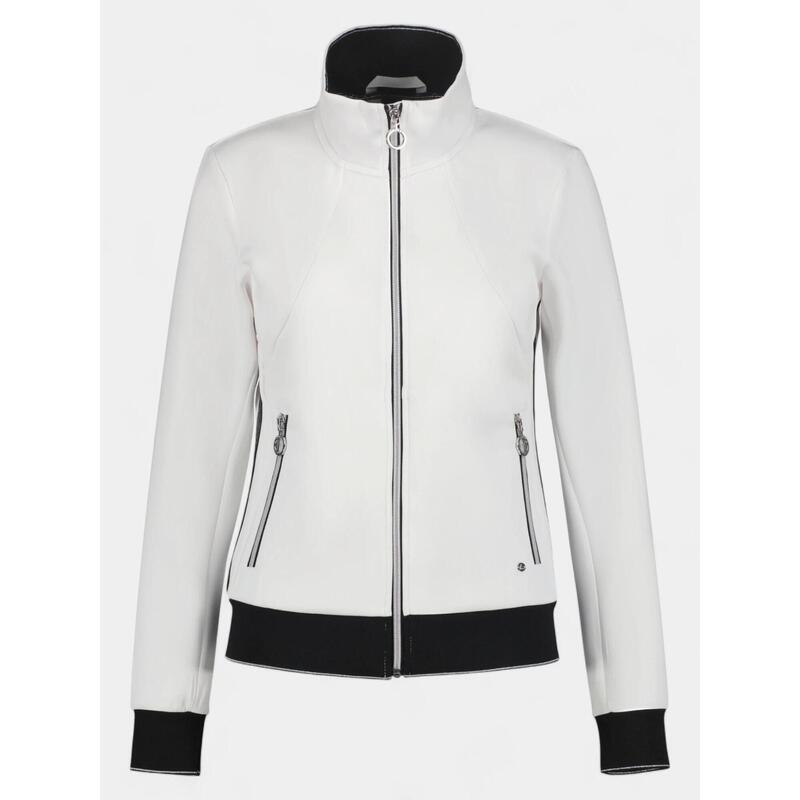 5425b10a-75b0-45cf-9d2e-10ba2c03b343_c4