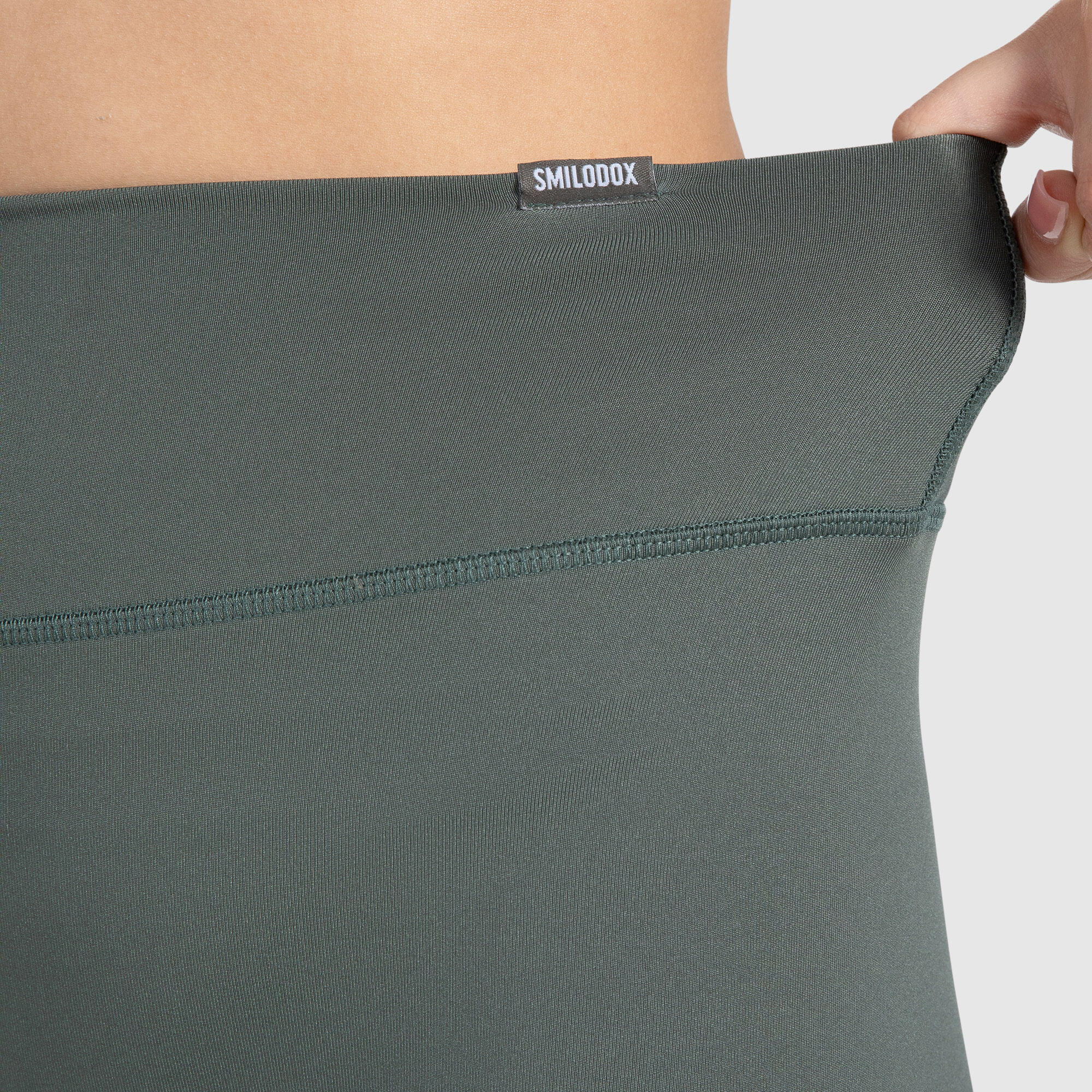 Damen Shorts Darbie Grün 4/5