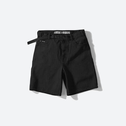District Shorts Black