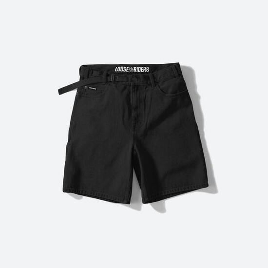 District Shorts Black