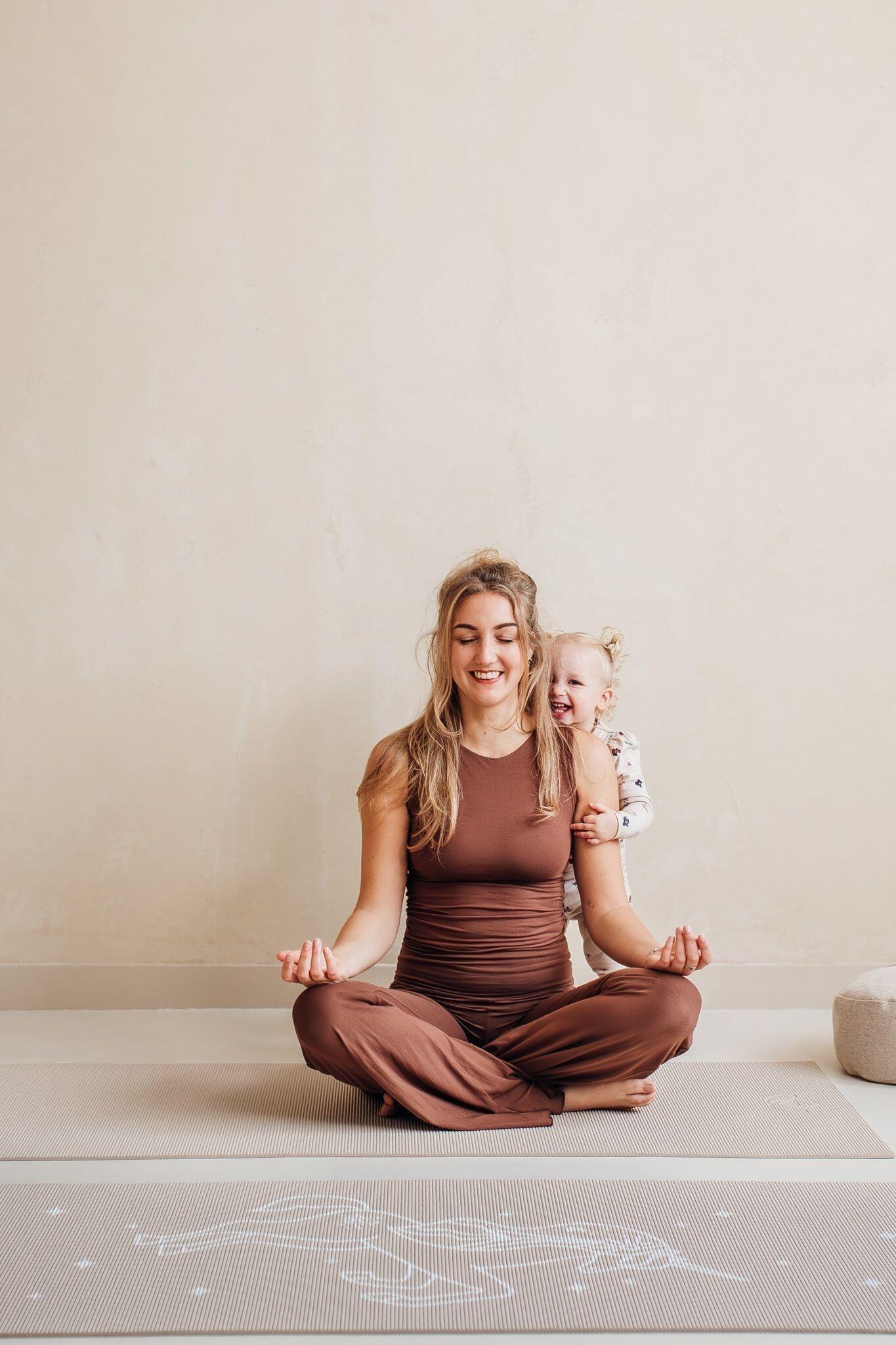 Lotus Kinder yogamat unicorn sand 5/5