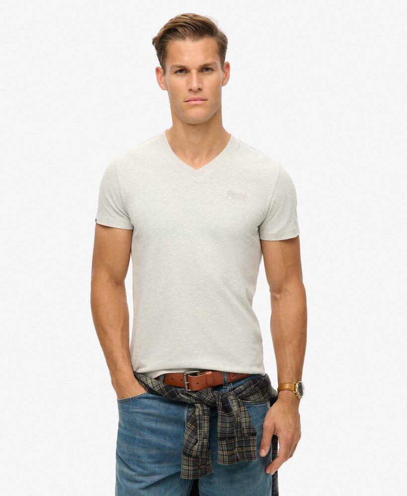 SUPERDRY picture