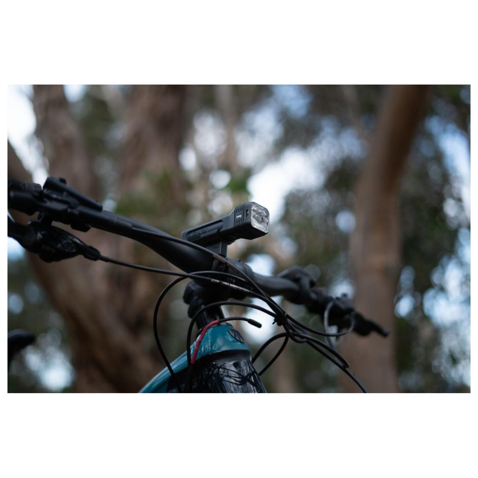 Knog Blinder 700 Fahrradlampe, StVZO Weiße LED, Schwarz 700 Lumen / 117 Lux 4/5