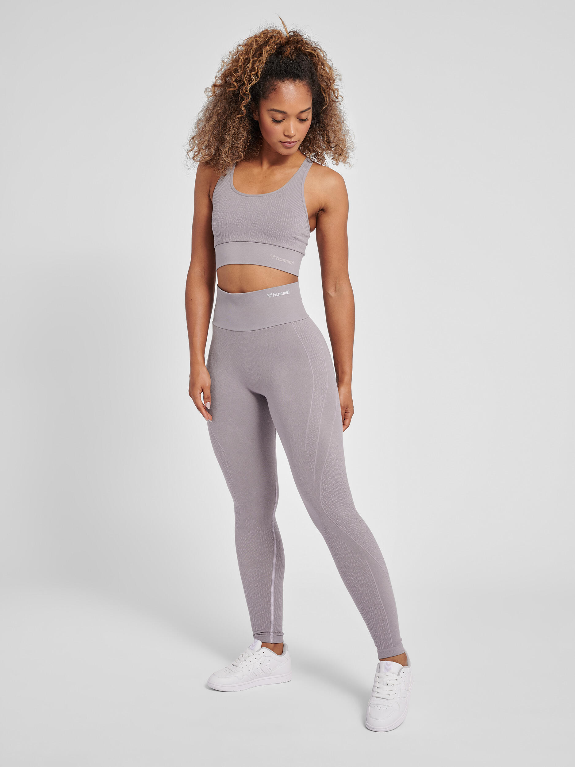 Enfiler Top Hmlmt Flow Entraînement Femme 2/7