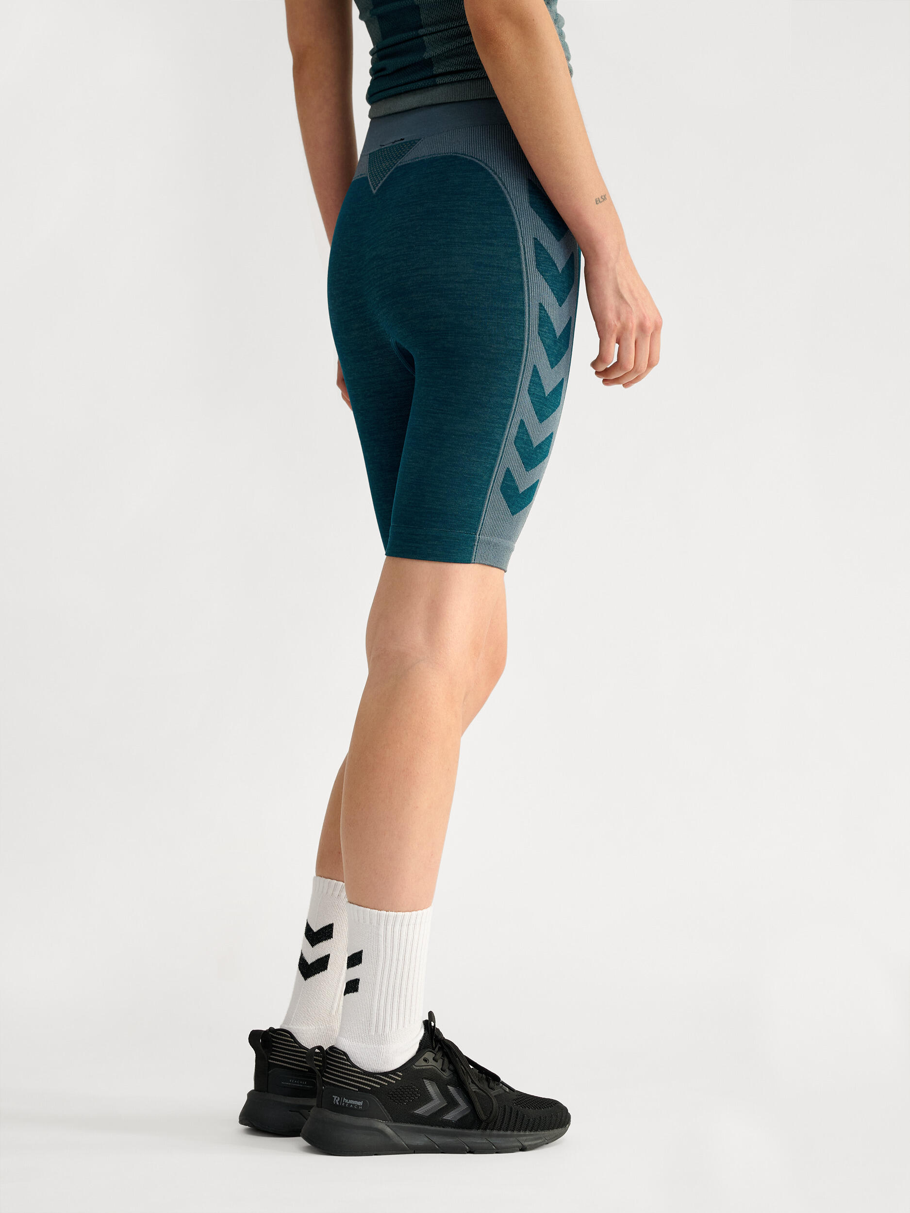 Kurze Hose Hmlclea Damen HUMMEL 4/7