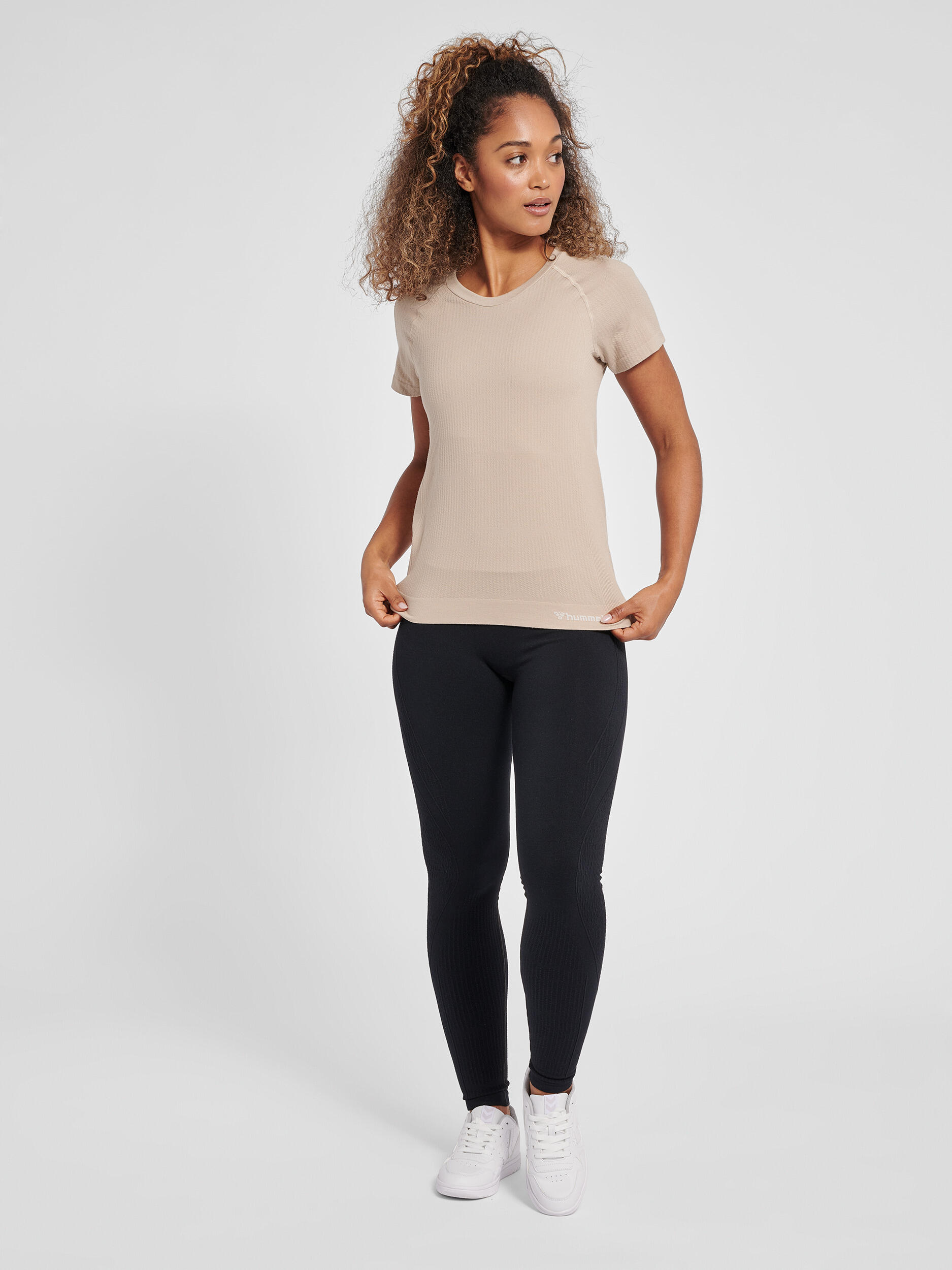 Enfiler T-Shirt Hmlmt Flow Entraînement Femme 2/7