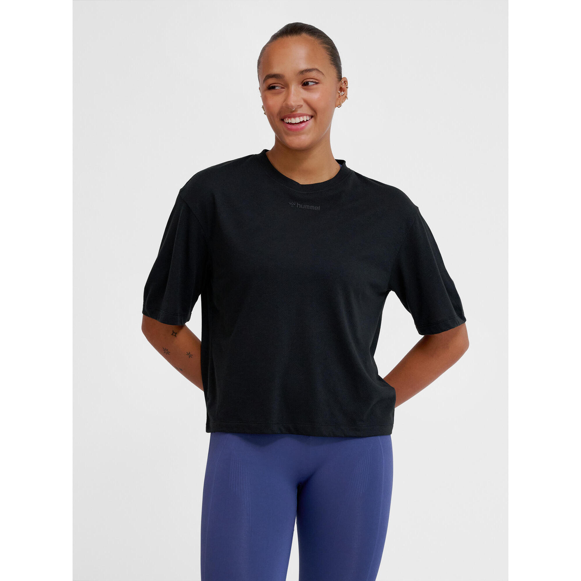 Hummel - Enfiler T-shirt Hmlmt Vanja Entraînement Femme Hummel - T-shirt Manches Courtes - Noir - S - Decathlon