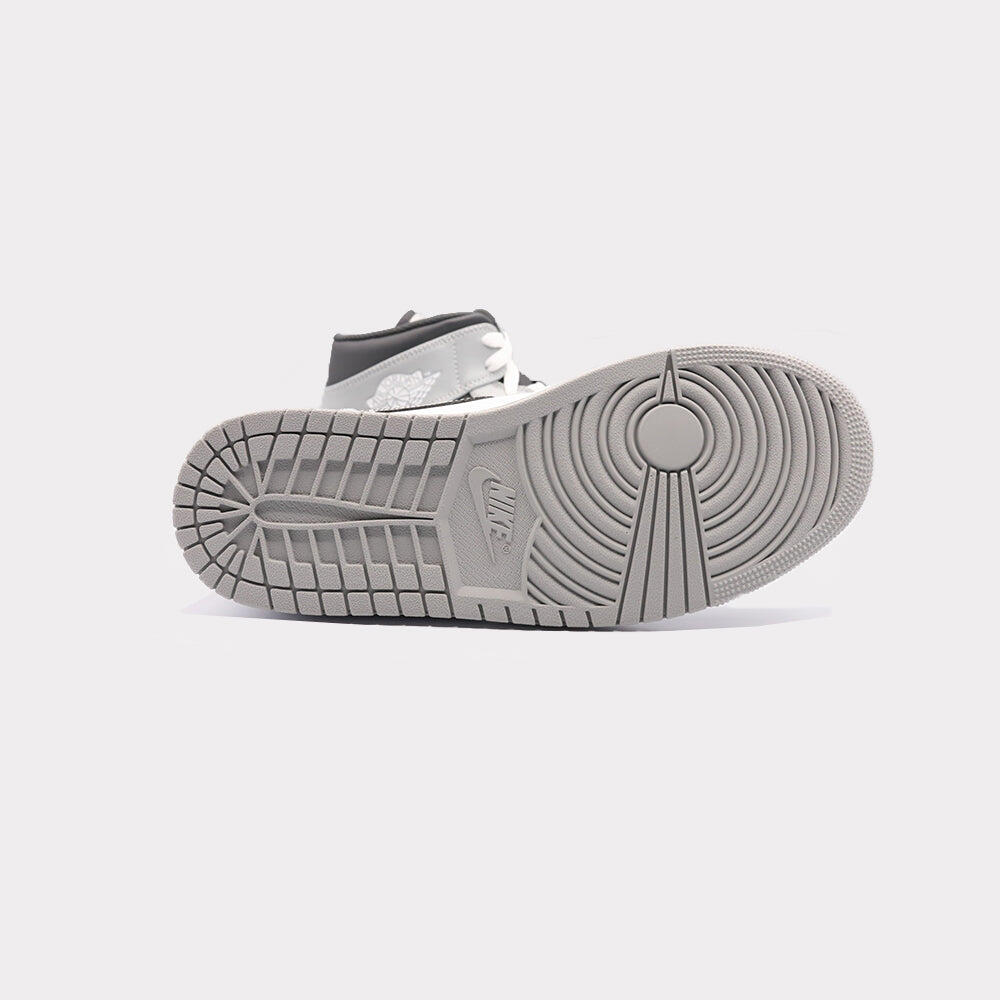 Air Jordan 1 Mid Light Smoke Grey Anthracite 4/4