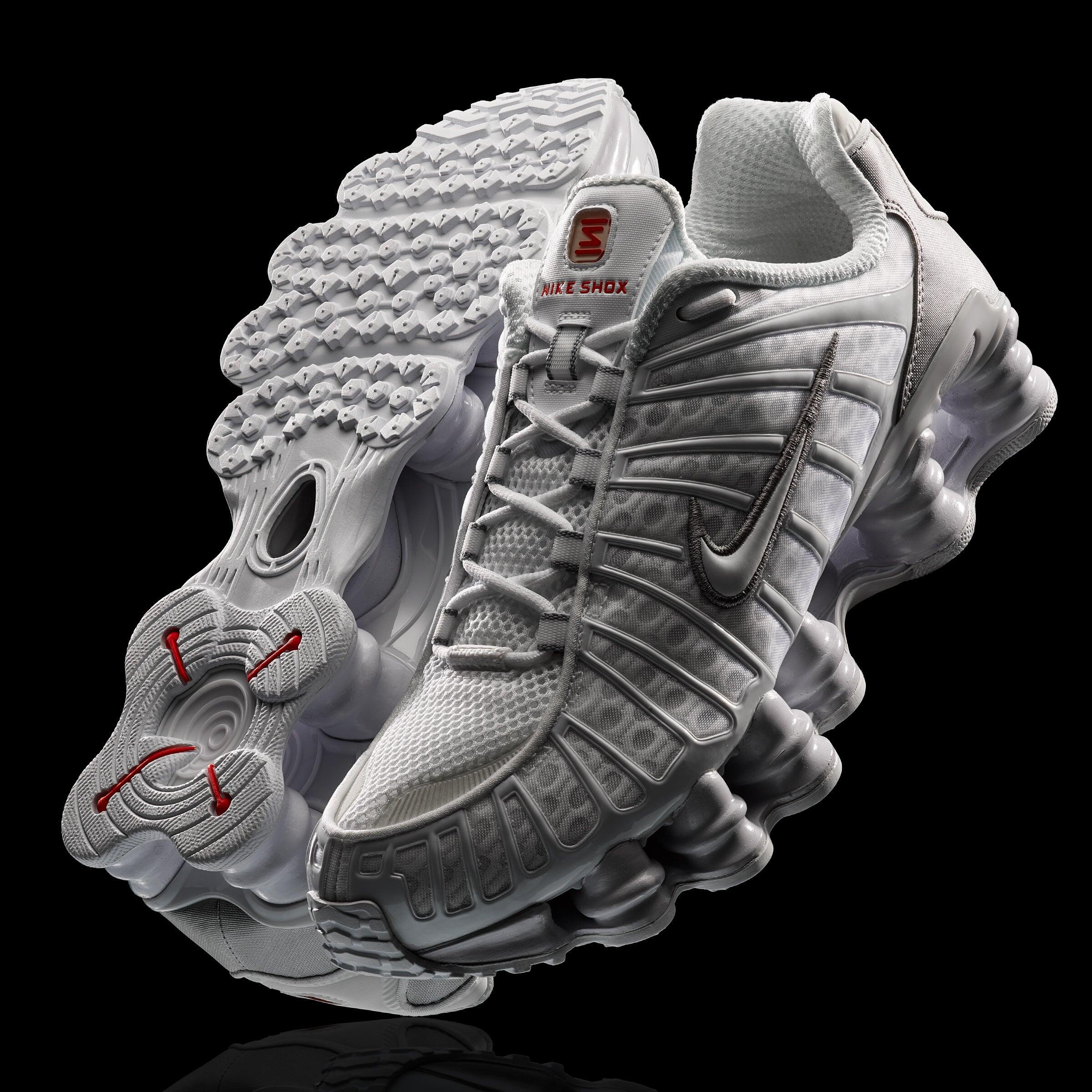 Nike Shox TL - White Metallic Silver | Decathlon