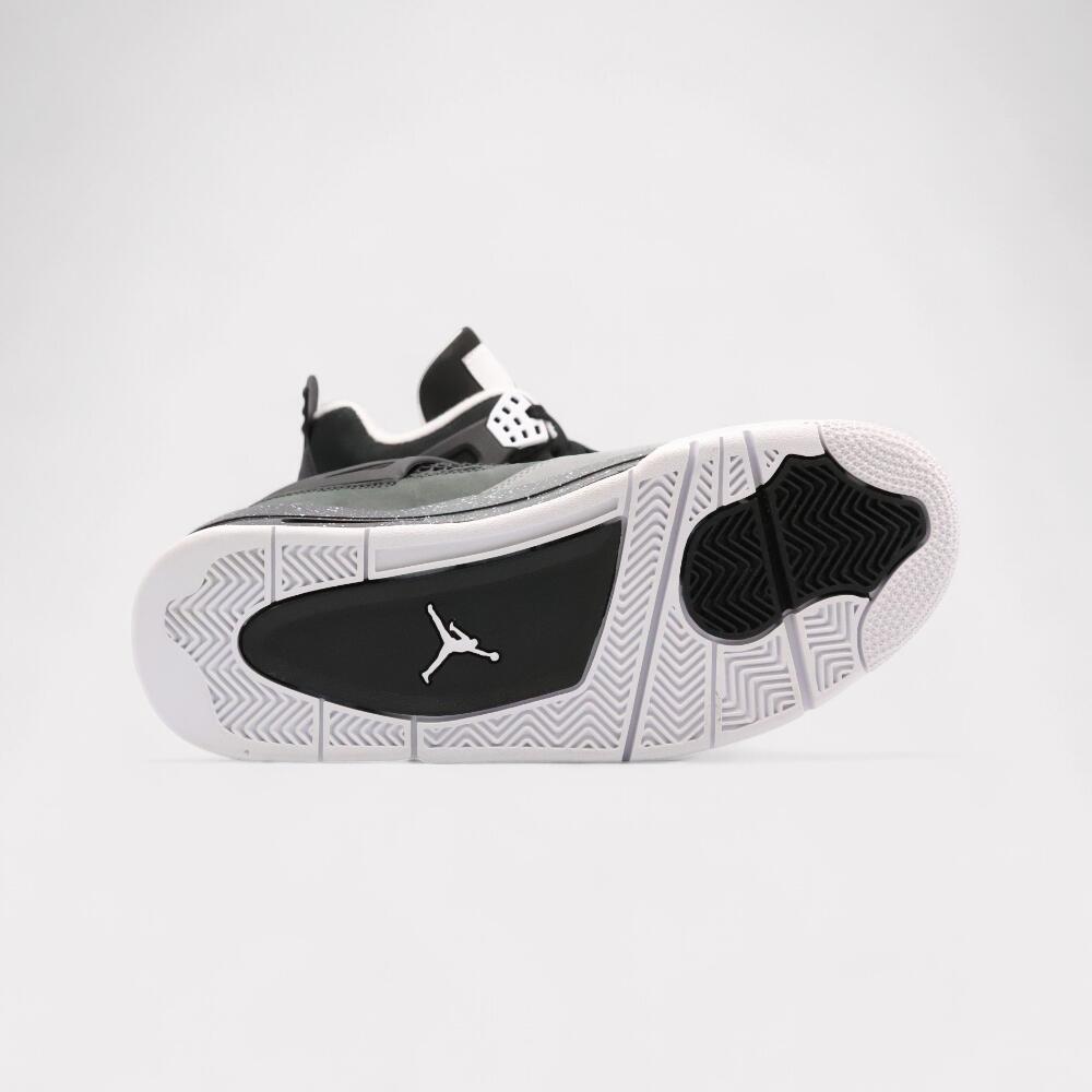 Nike Air Jordan 4 - Fear (2024) 4/7