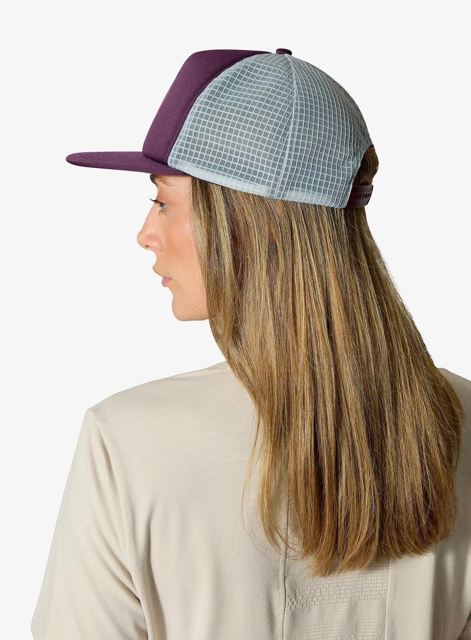 Czapka z daszkiem Rab Cirque Print Cap - mulberry/pewter 3/4