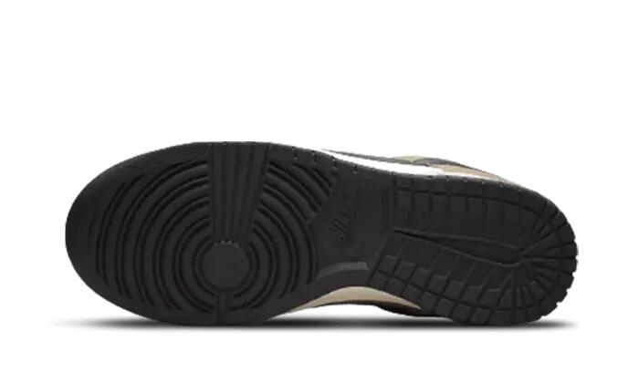 Nike Dunk Low Dark Driftwood (W) 4/4