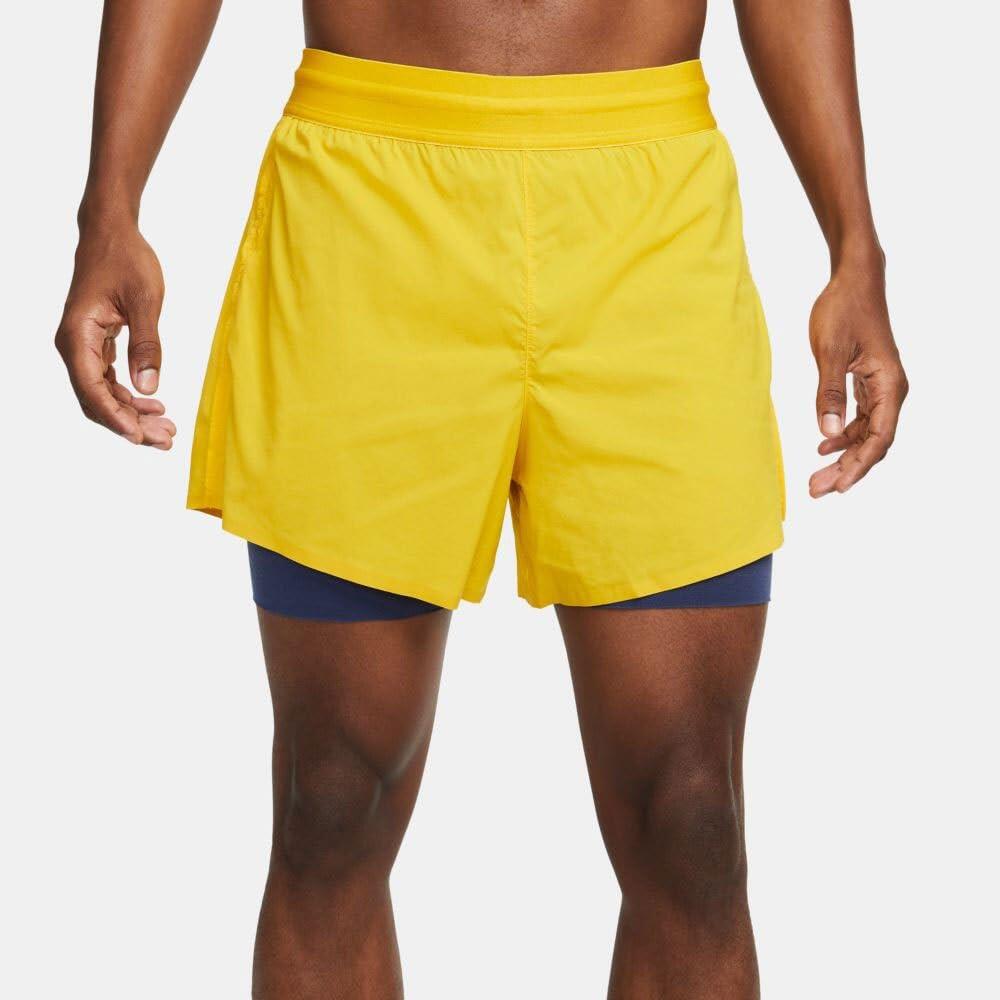 Short yoga Nike Dri-FIT NY homme, 96% nylon 4% élasthanne, Taille L 3/6