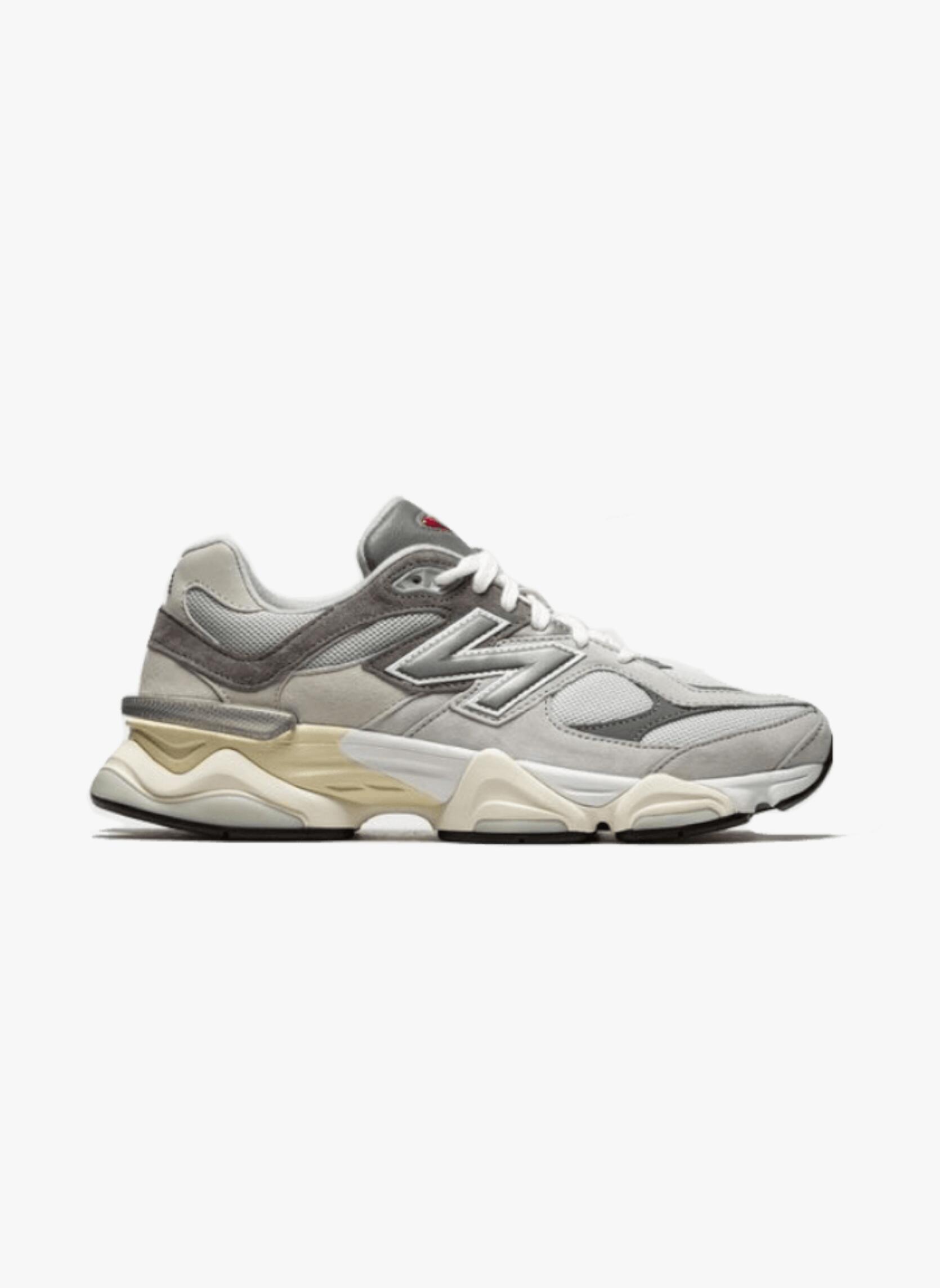 New Balance 9060 Rain Cloud 3/5