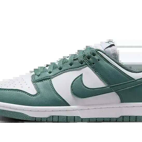 GREEN / WHITE