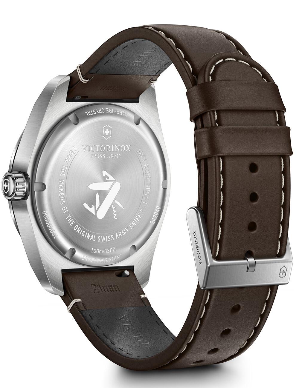 Reloj para hombre Victorinox 242040, Quartz, 42mm, 10ATM 4/5