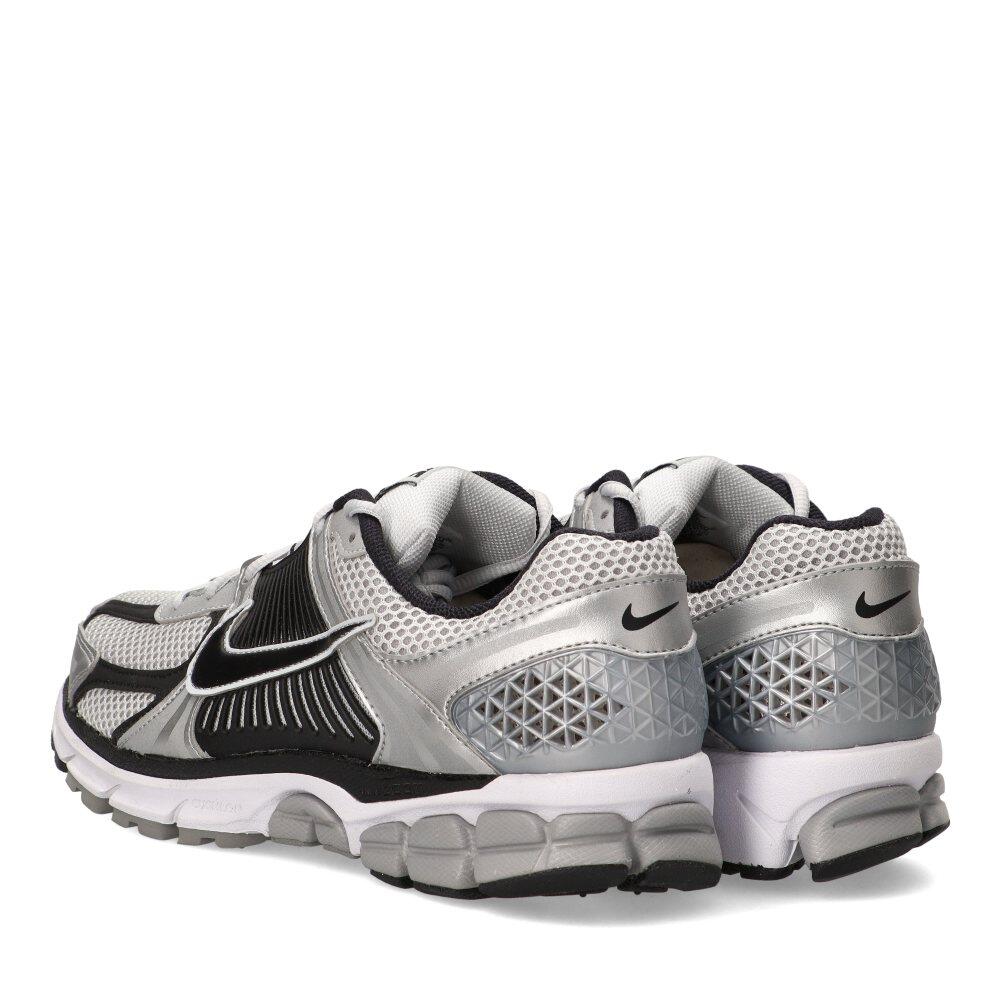 Nike Zoom Vomero 5 Metallic Silver Black 4/6