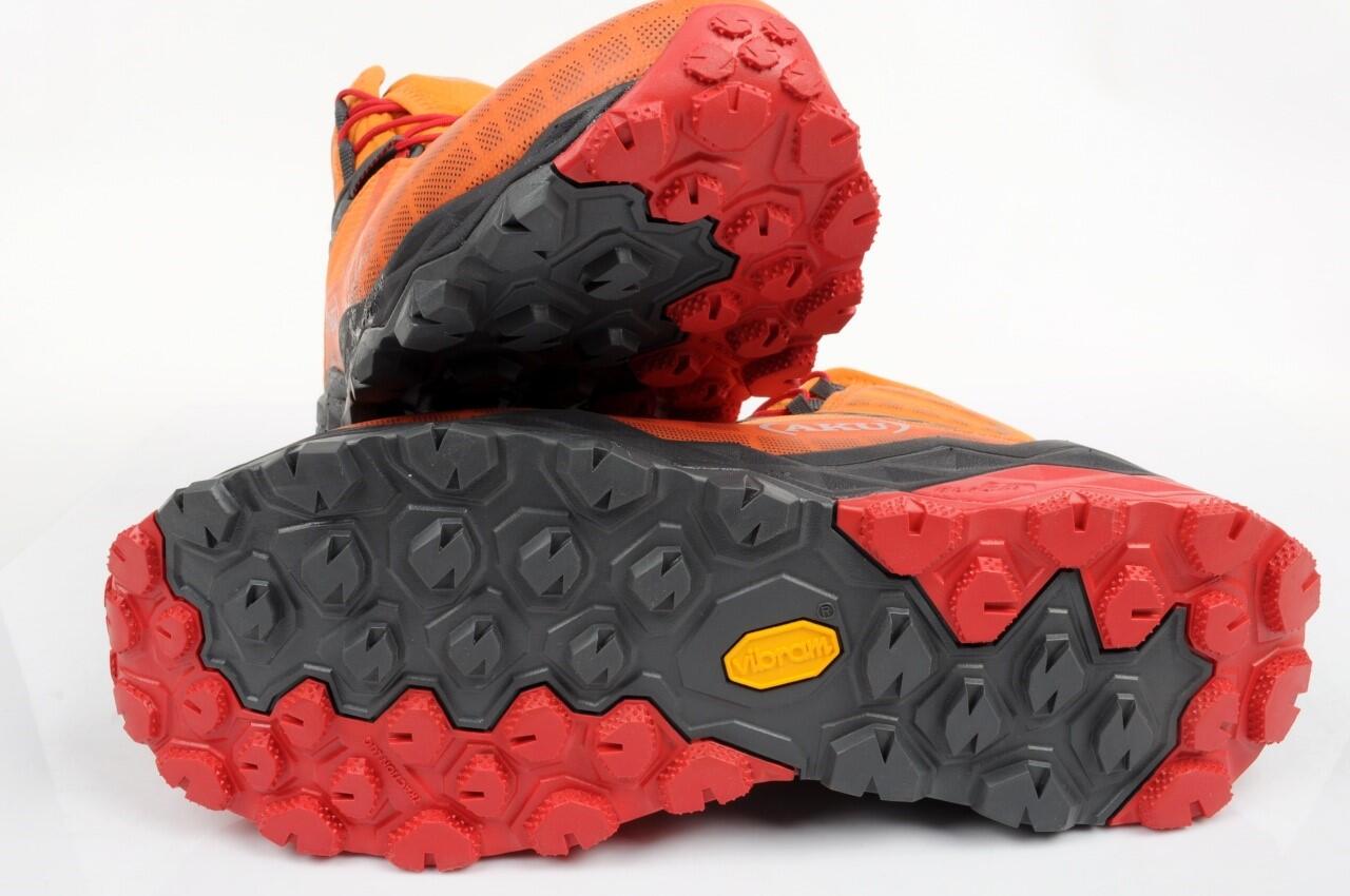 Scarpe da trekking da uomo Aku Flyrock GTX 7/7