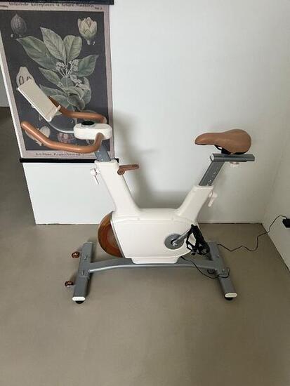 Tussen Particulieren - Sophy W1 indoor Bike Home trainer