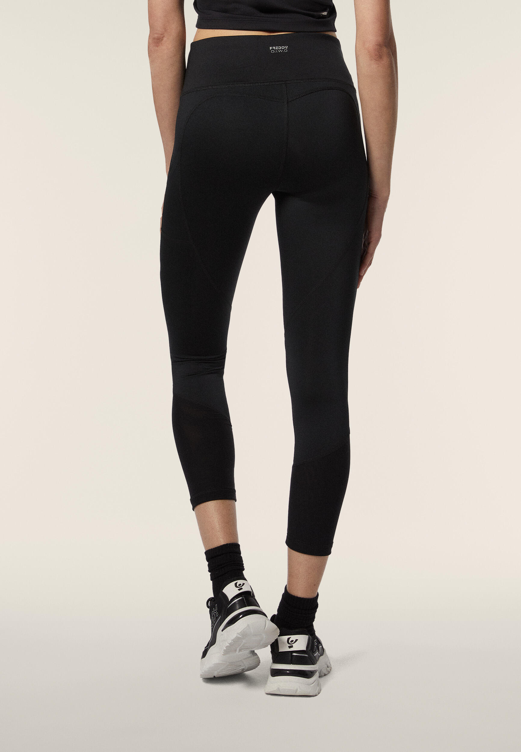 Leggings SuperFit en tissu recyclé avec empiècements en maille 3/7