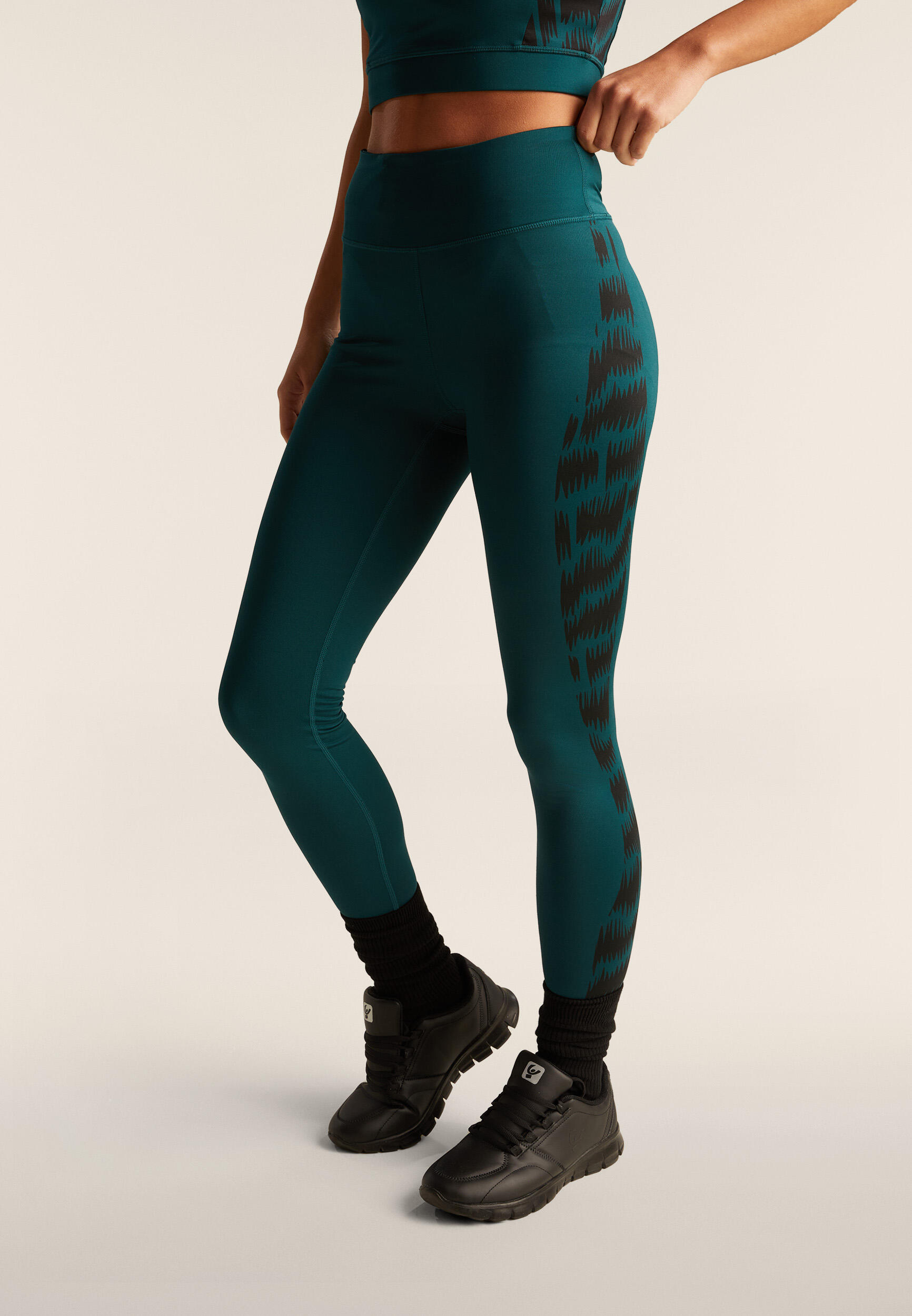 Leggings 7/8 con cintura alta y detalles moteados 2/5