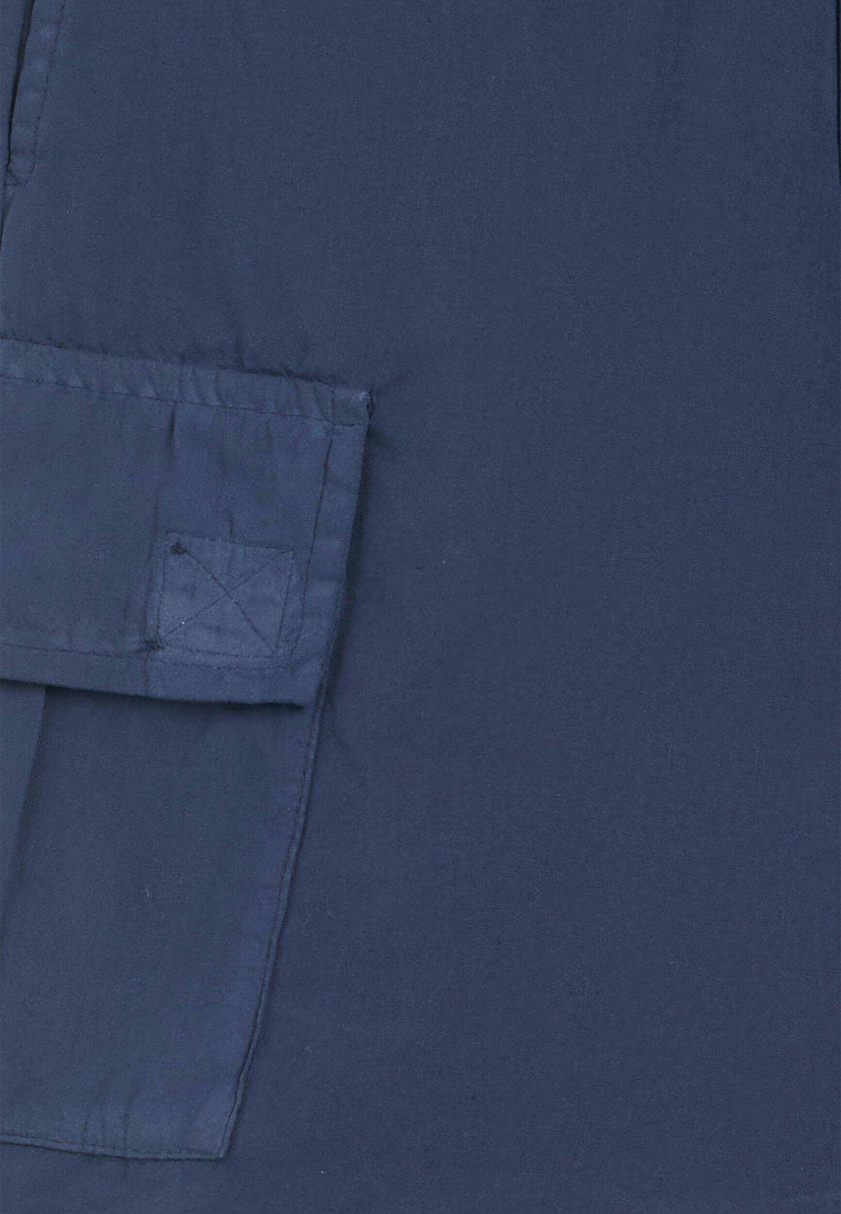 Pantaloni cargo da bambina in cotone tinto capo 3/3
