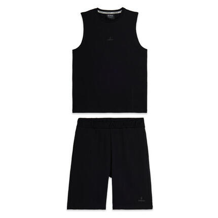 Tenue de sport en coton avec un top sans manches et un bermuda