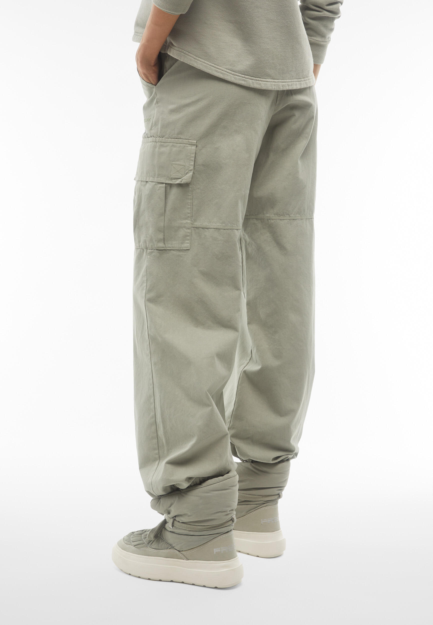 Pantaloni cargo in canvas tinto capo 3/5