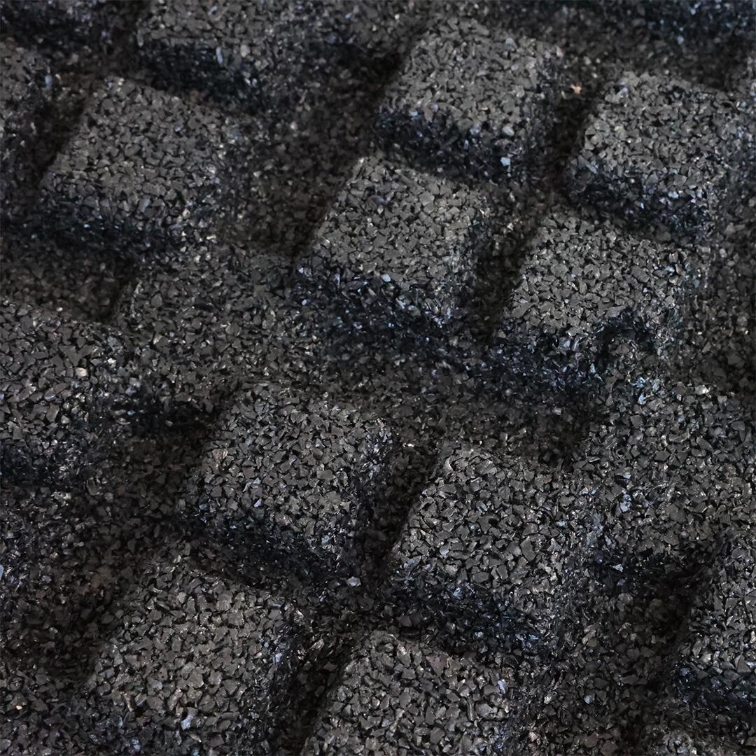 Dalle en caoutchouc avec couche supérieure EPDM 45 mm - 50 x 50 cm - Noire 5/5