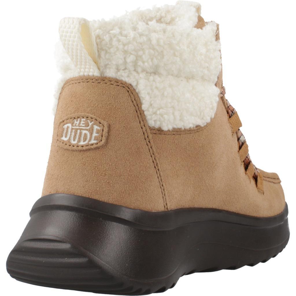 Hey Dude Modèle Wendy Apres Suede Cozy Couleur Brun Clair 3/5