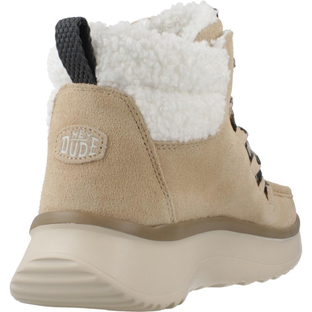 Hey Dude Modelo Wendy Apres Suede Cozy Cor Castanho Claro 3/5