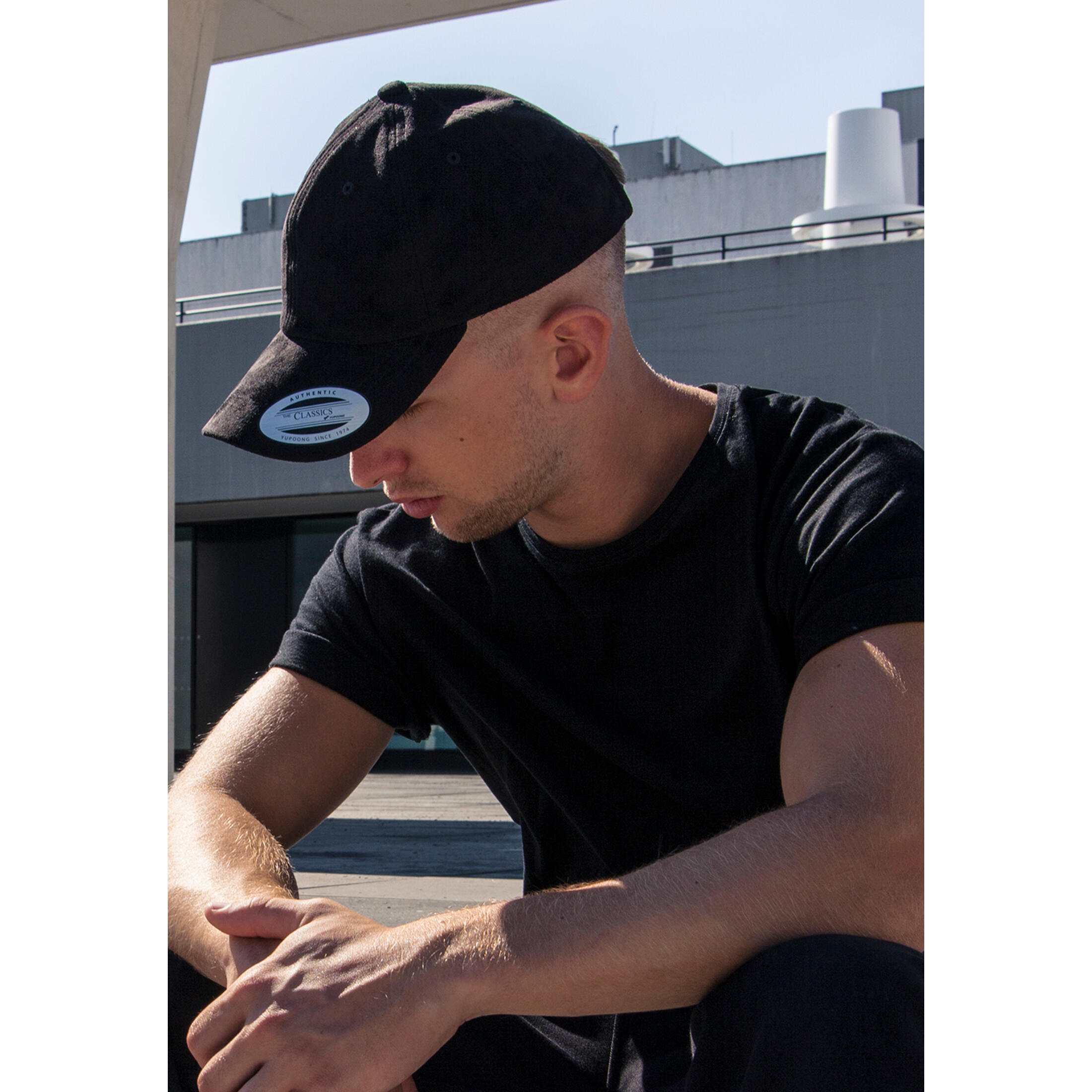 Casquette Flexfit low profile velour 6/7
