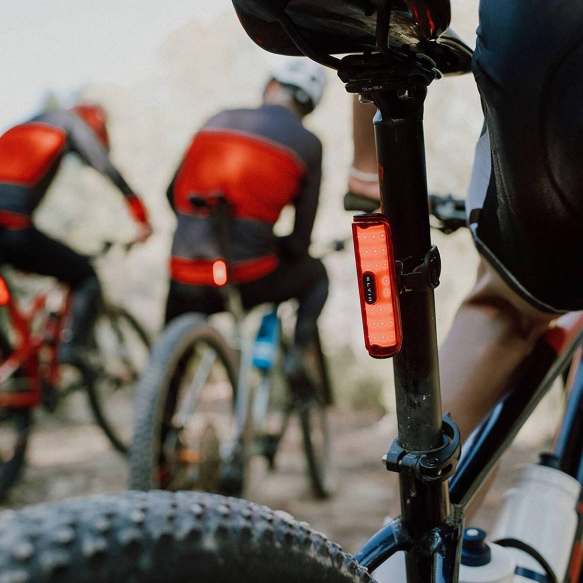 Feu arrière à la tige de selle - Bat. Lithium 500mAh (6h.) Eltin led 50 lumen 3/4
