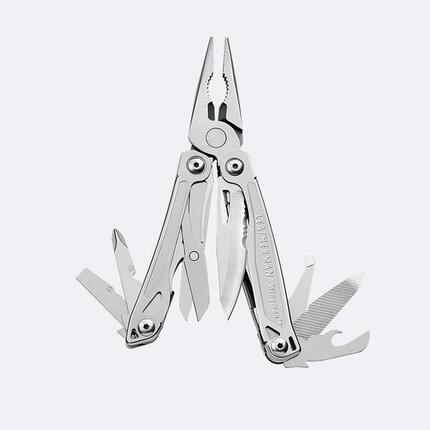 Pince Multifonctions Randonnée Camping Voile 14 Outils en 1 Wingman LEATHERMAN