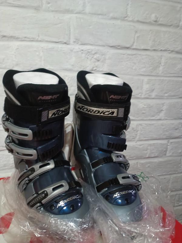 Tussen Particulieren - Skischoenen 2/2