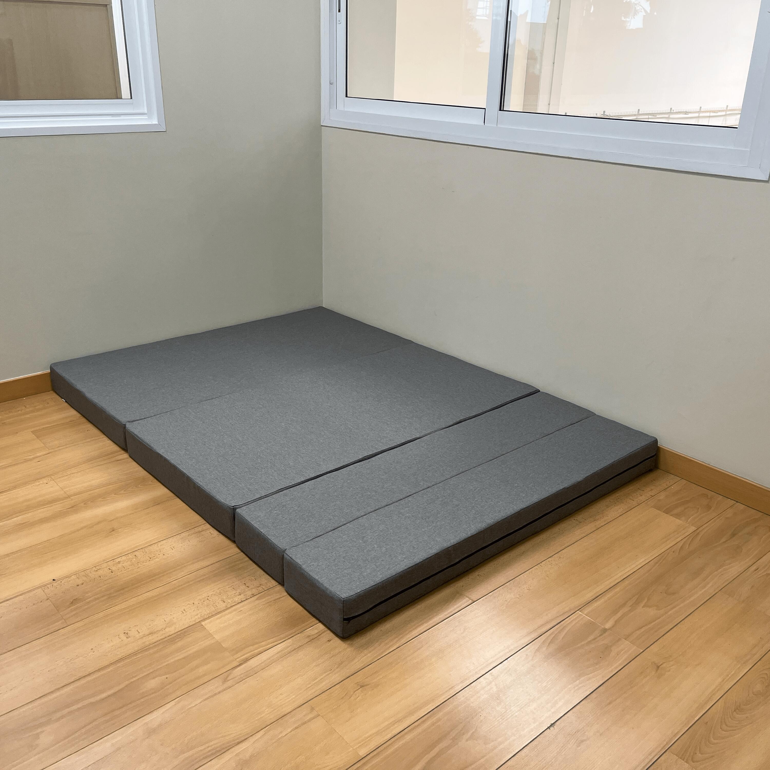 Divano letto pieghevole e materasso (135 x 190 x 11) 6/7