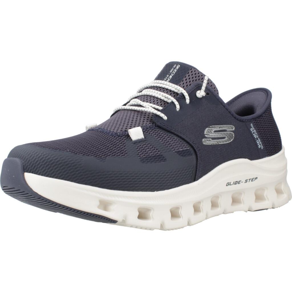 SKECHERS picture