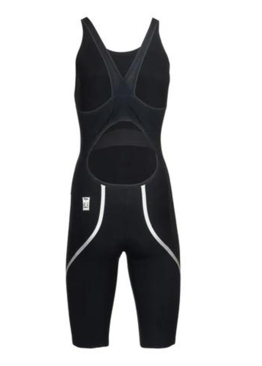 Blueseventy neroTX2 Kneeskin - Zwart - Maat 18 2/4