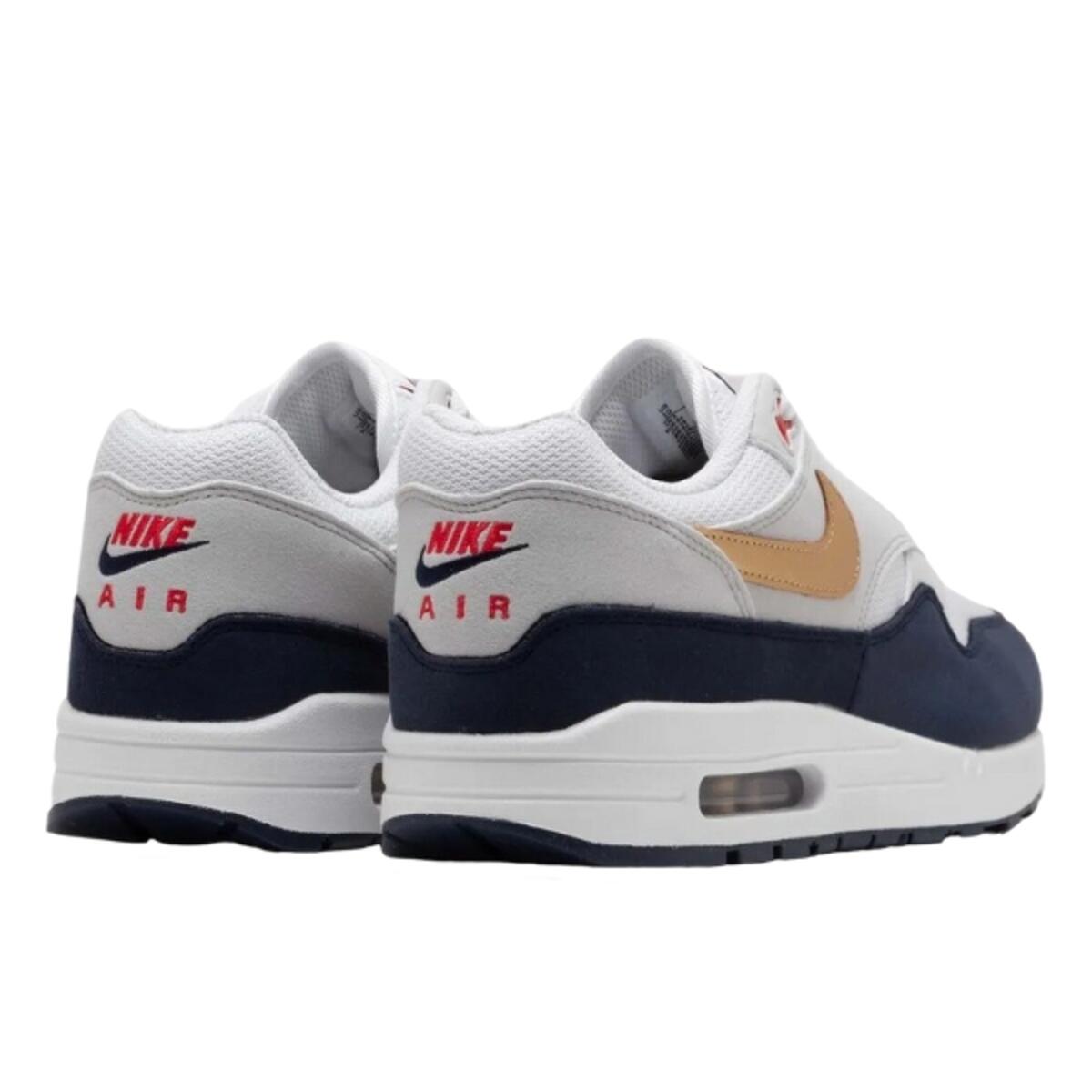 Schoenen  Air Max 1 Olympic Metallic Gold 3/4