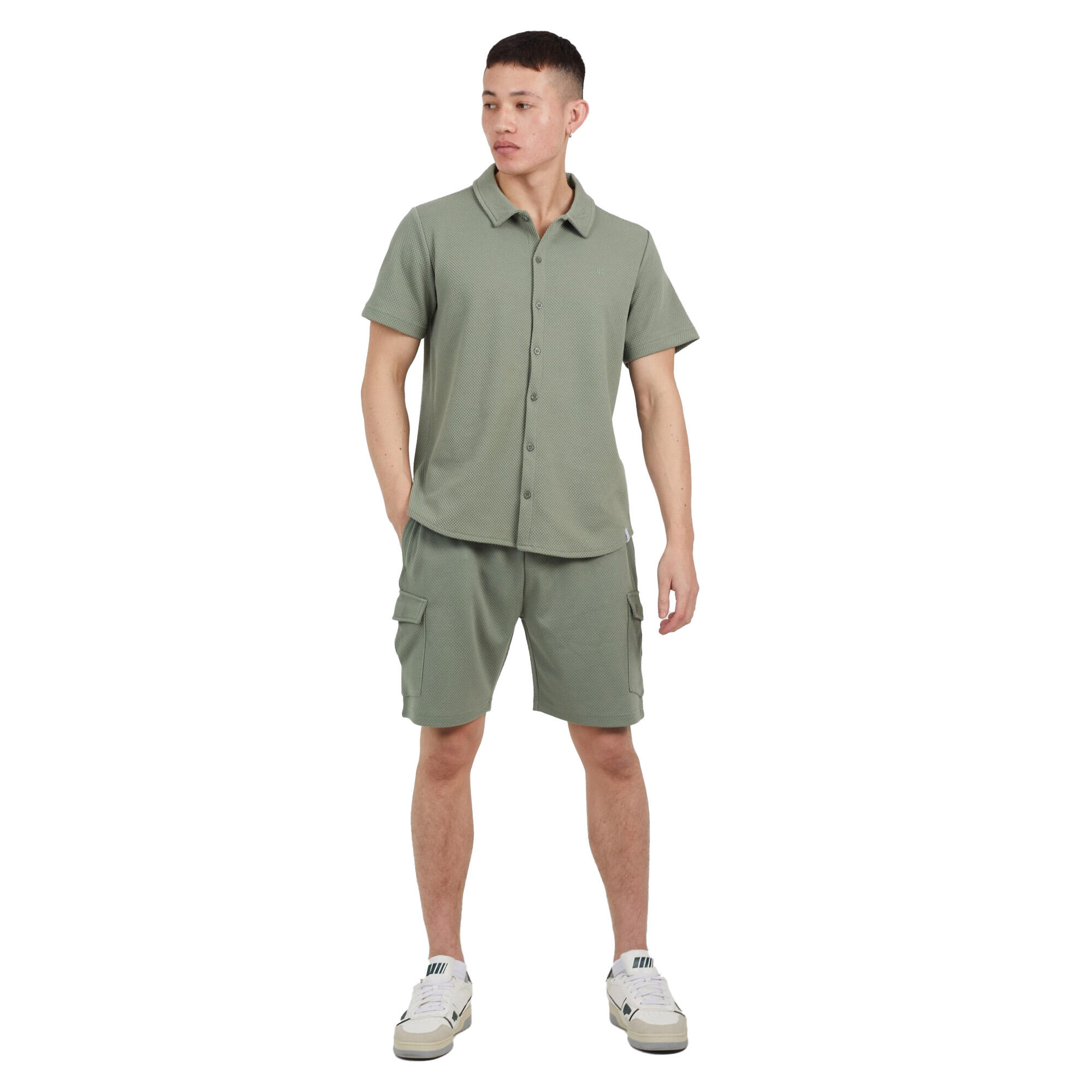 Mens Cadby Textured Cargo Shorts (Light Sand) 3/5