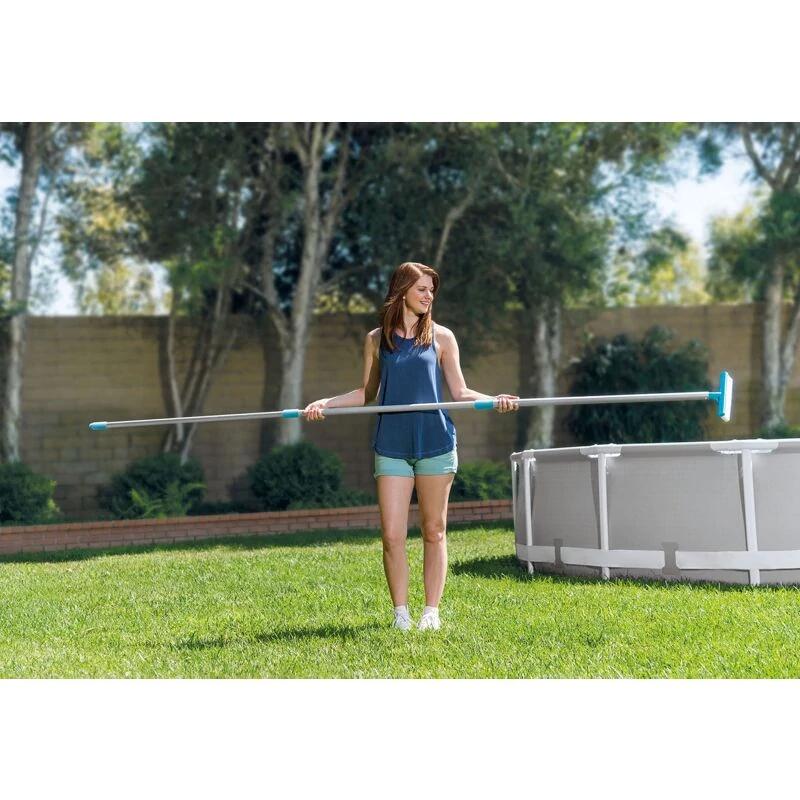Kartáč na čištění bazénů INTEX 25 cm