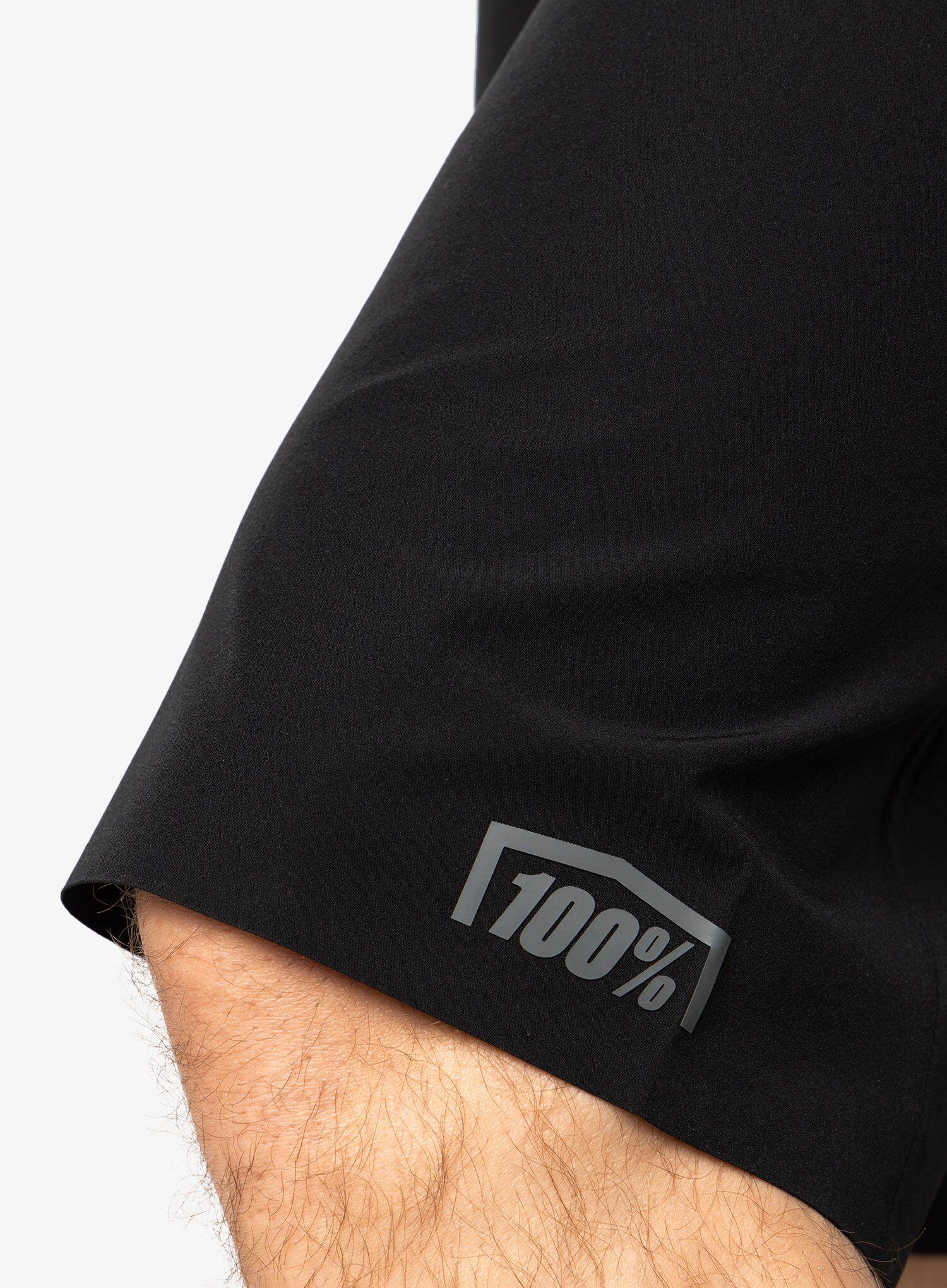 100% Celium Shorts Black 6/7