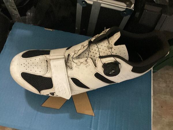 Entre Particuliers - Chaussures cyclistes blanches Giro 2/3